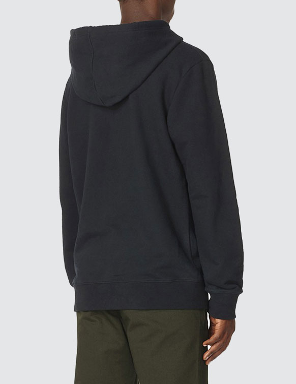 black-hoodie4